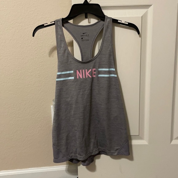 Gray Nike tank - Picture 1 of 2
